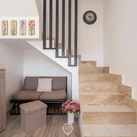 Maria's Wonderful Retreat *